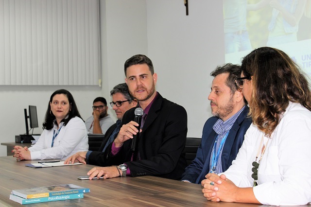 Da esquerda para a direita: Dra. Margarete Zanardo, Dr. Lucindo Quintans, Dr. Diego Menezes, Dr. Álvaro Silva e Dra. Maria Nogueira